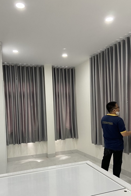 r&egrave;m vải chống nắng m&agrave;u x&aacute;m